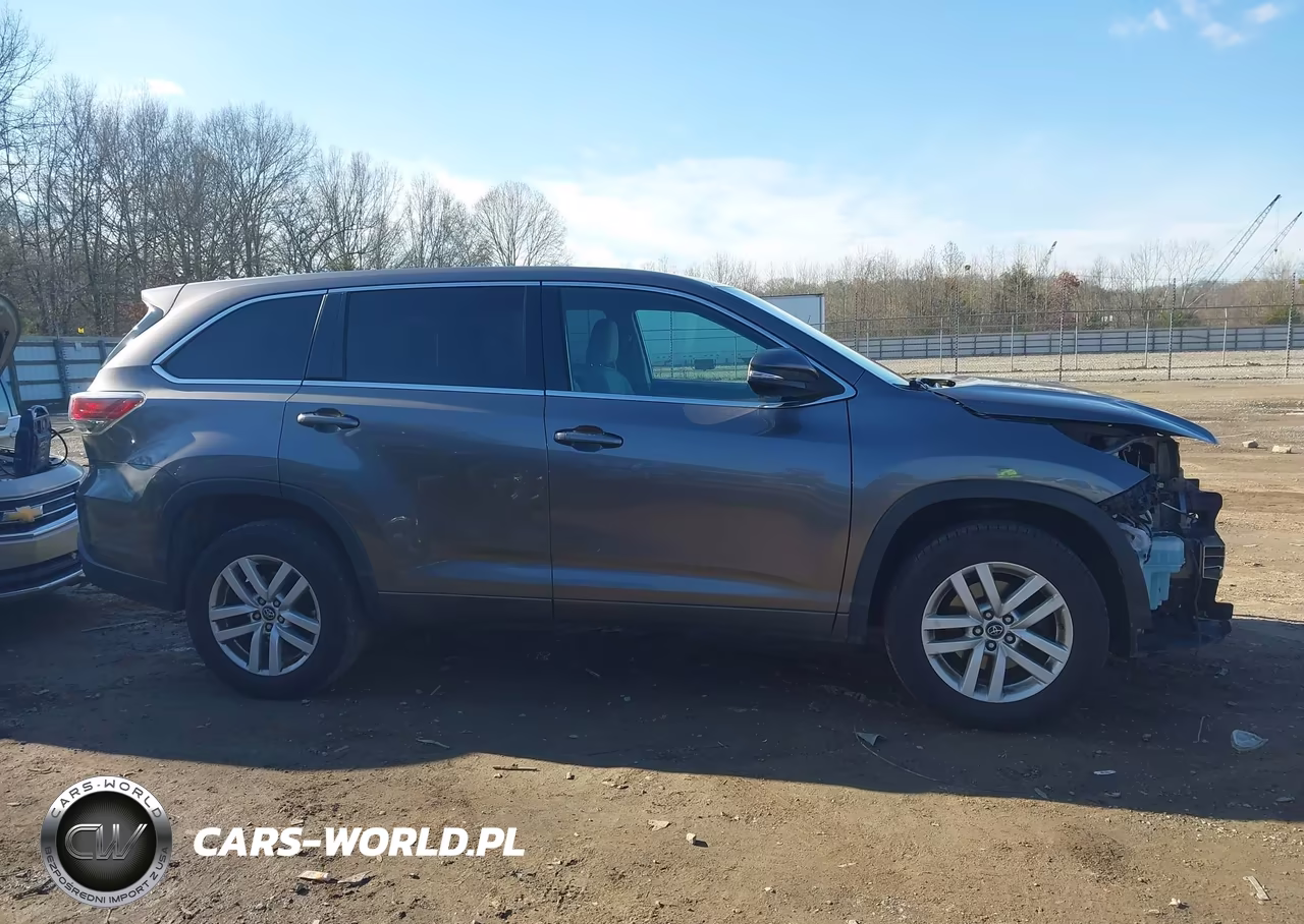 2016 Toyota Highlander Le V6 VIN:5TDZKRFH0GS168960 - 14