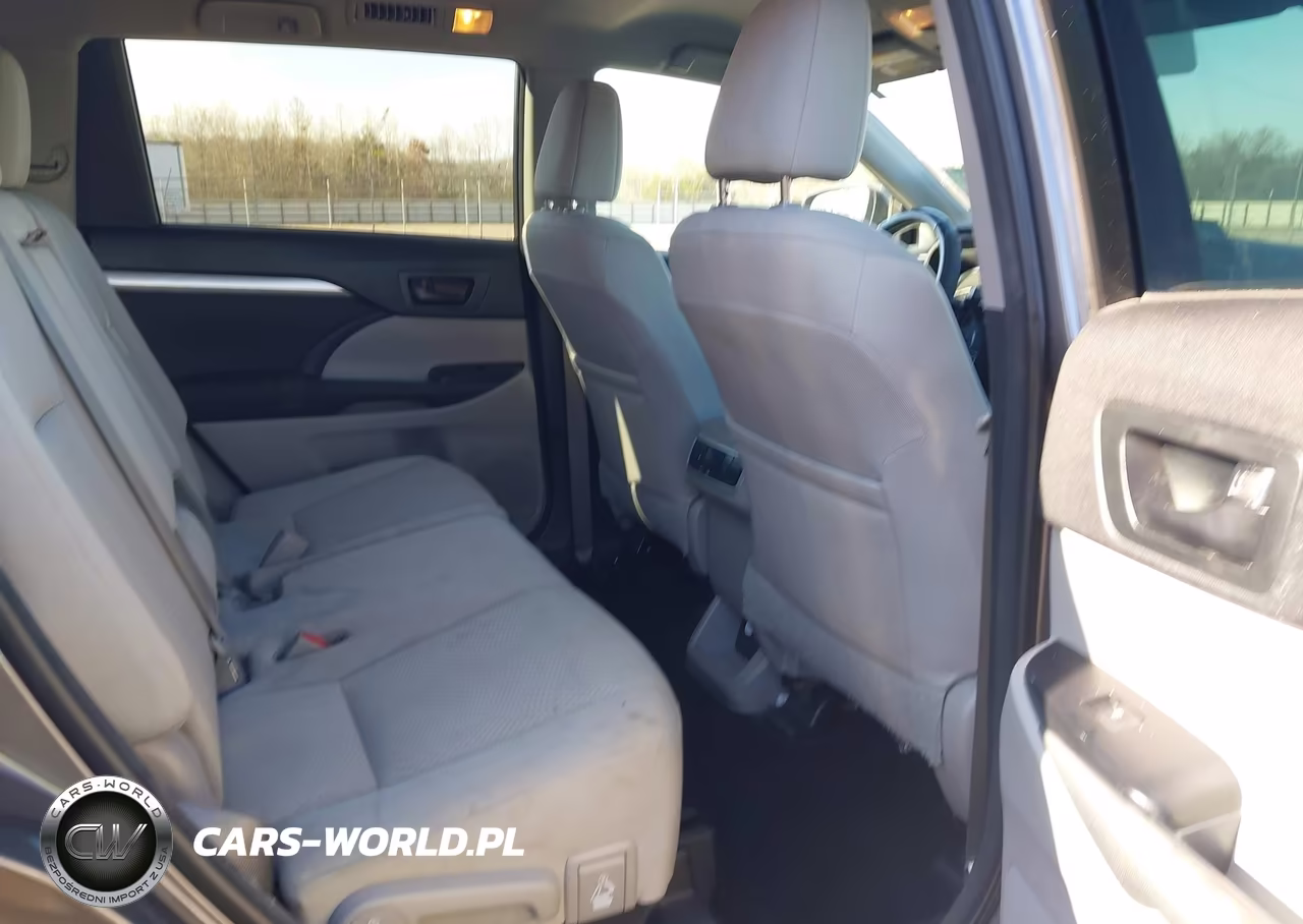 2016 Toyota Highlander Le V6 VIN:5TDZKRFH0GS168960 - 8