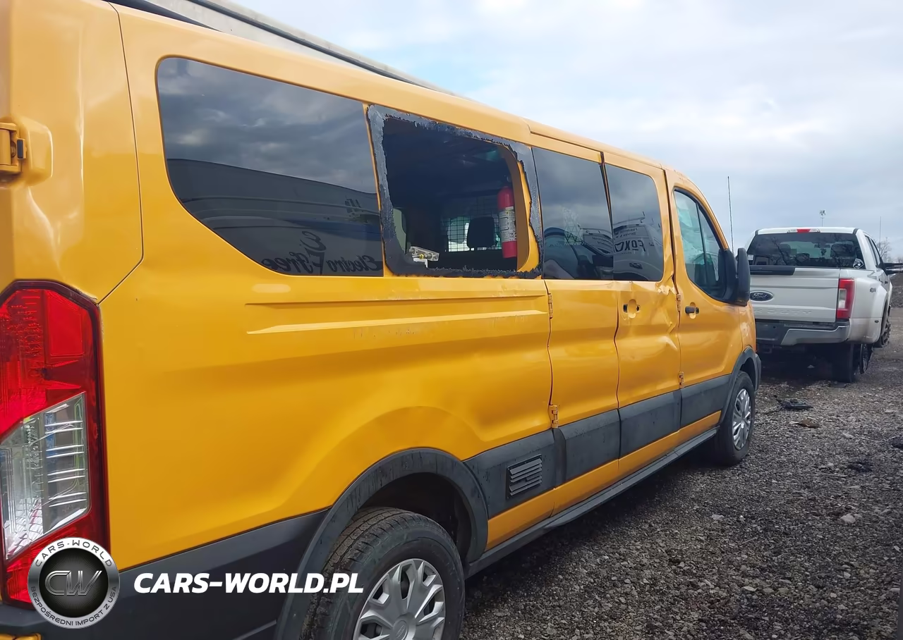 2021 Ford Transit-250 VIN:1FTBR1Y82MKA04401 - 6