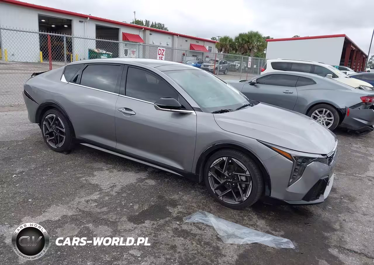 2025 Kia K4 Gt-Line