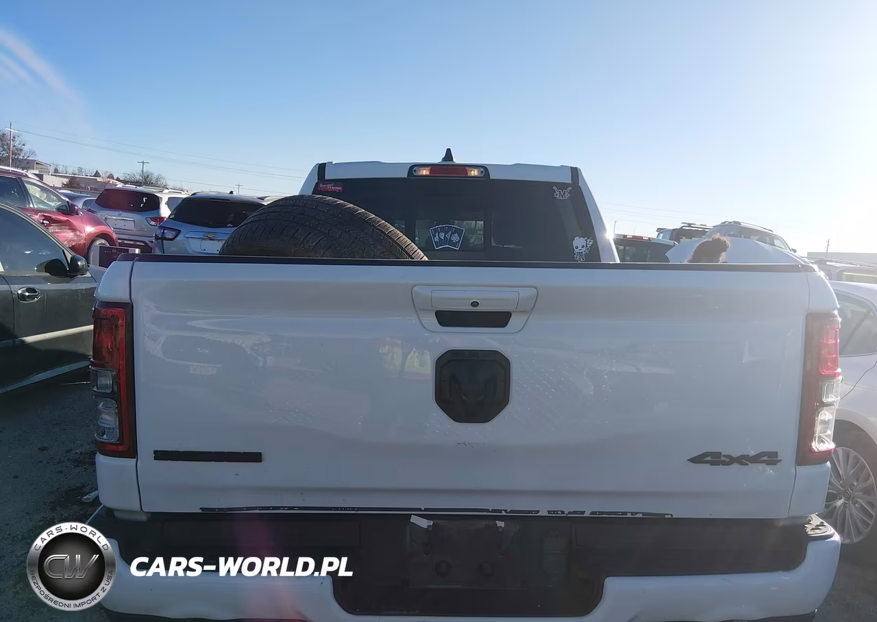 2021 Ram 1500 Big Horn 4X4 5'7 Box VIN:1C6SRFFT4MN648850 - 17