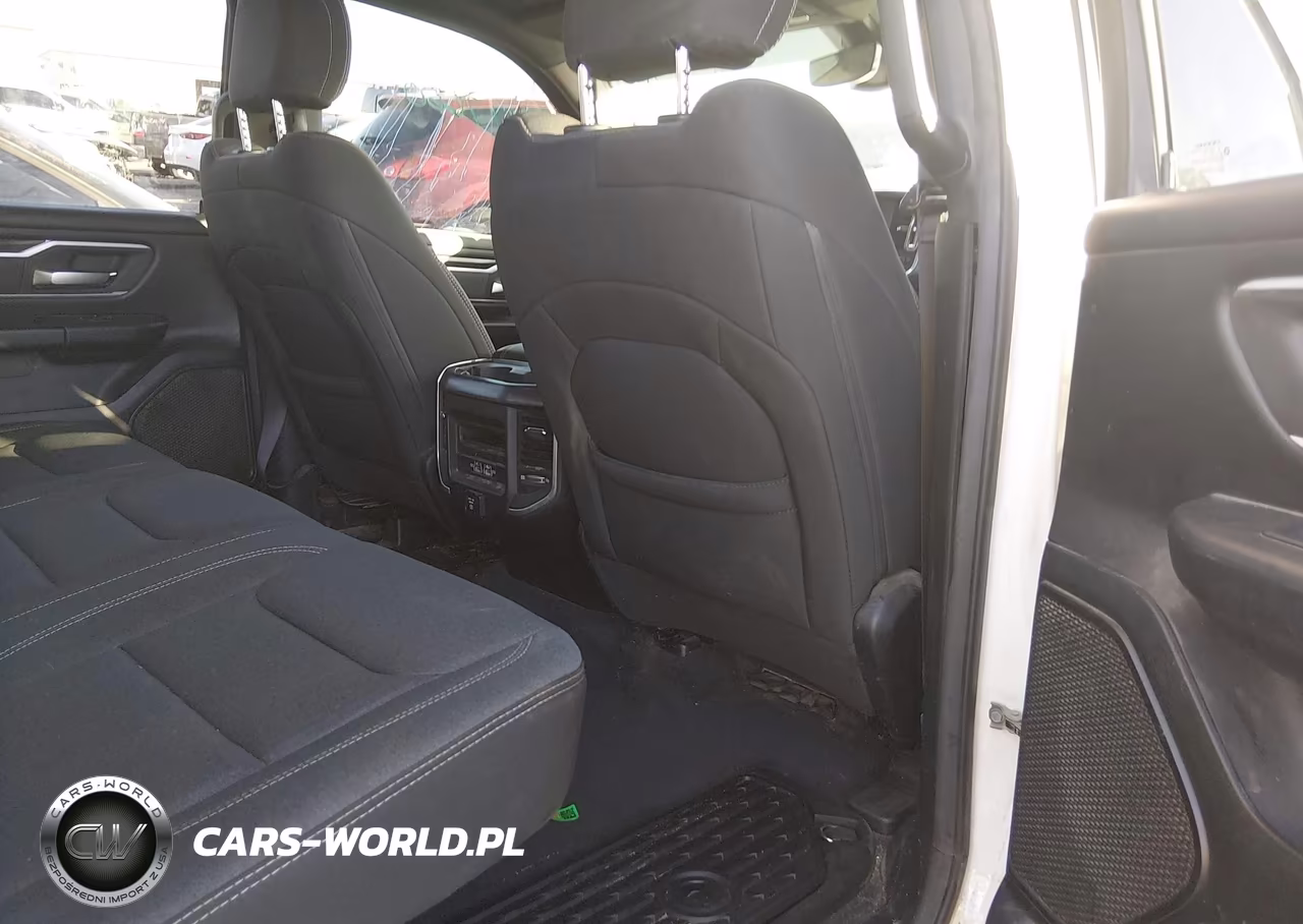 2021 Ram 1500 Big Horn 4X4 5'7 Box VIN:1C6SRFFT4MN648850 - 8