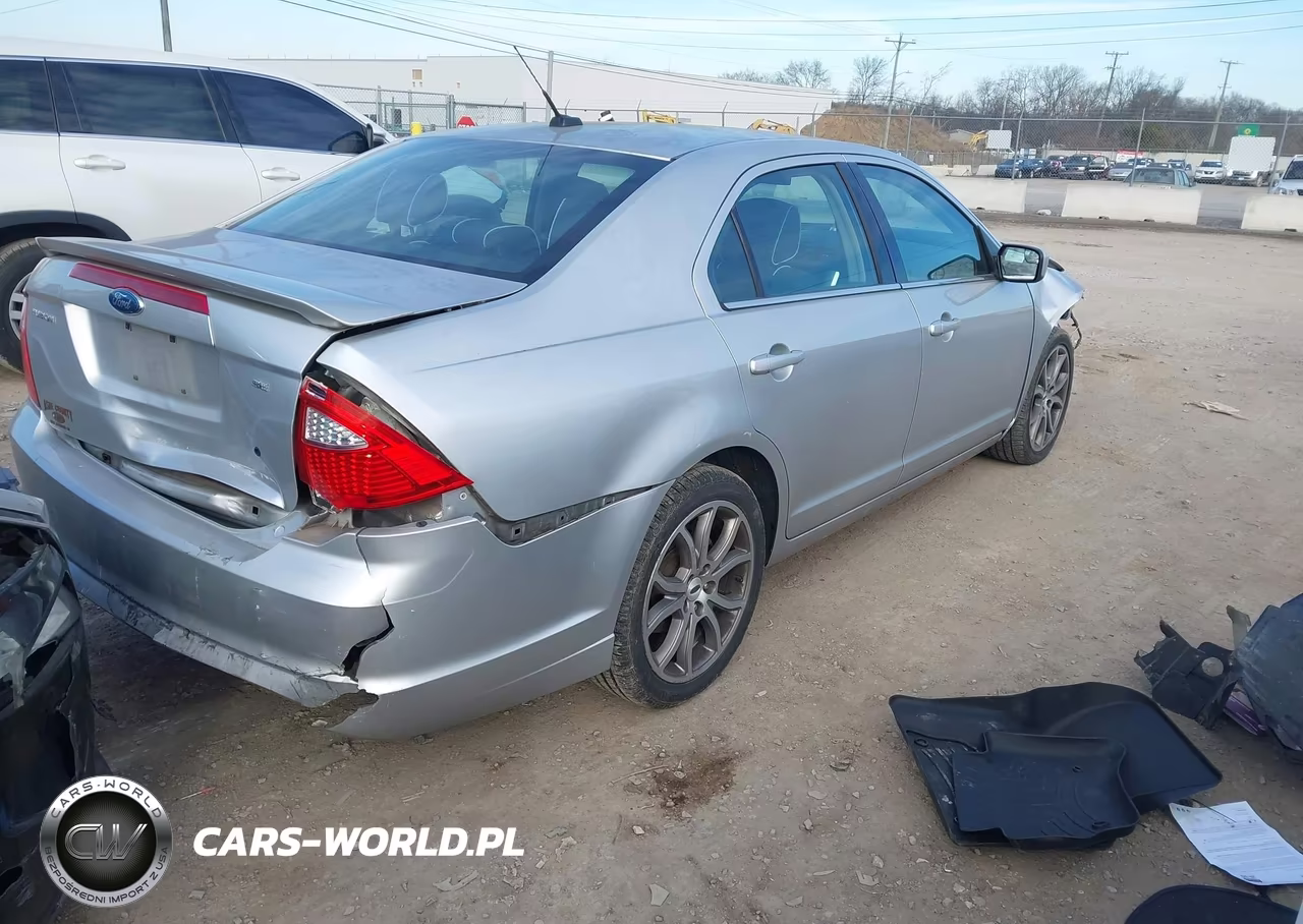 2012 Ford Fusion Se VIN:3FAHP0HA6CR112906 - 4