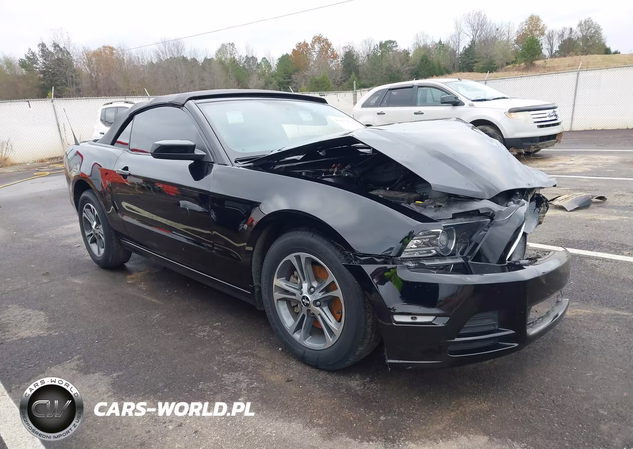 2014 Ford Mustang V6 Premium – zdjęcie 1 z 17