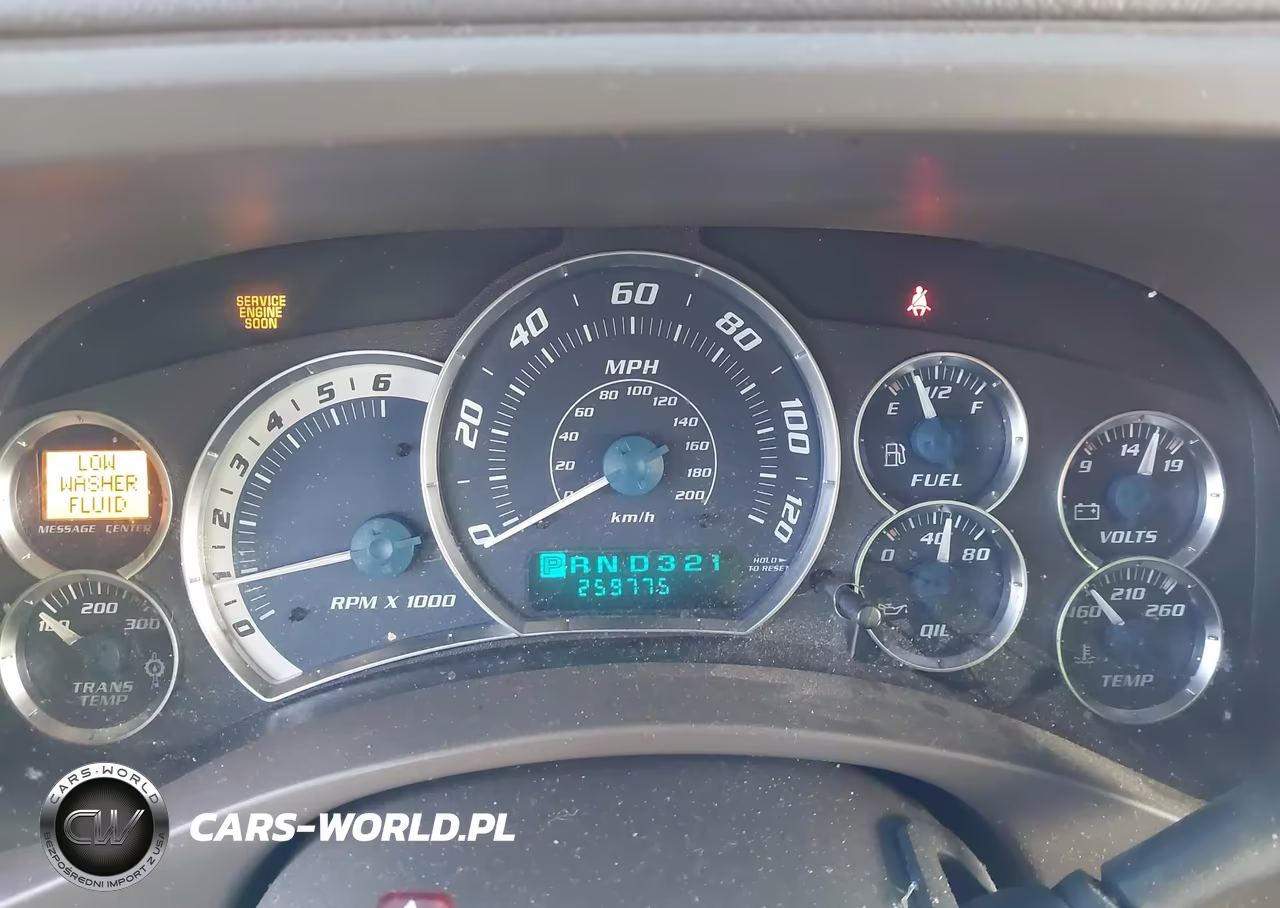 2002 Cadillac Escalade Standard VIN:1GYEK63N22R132146 - 7