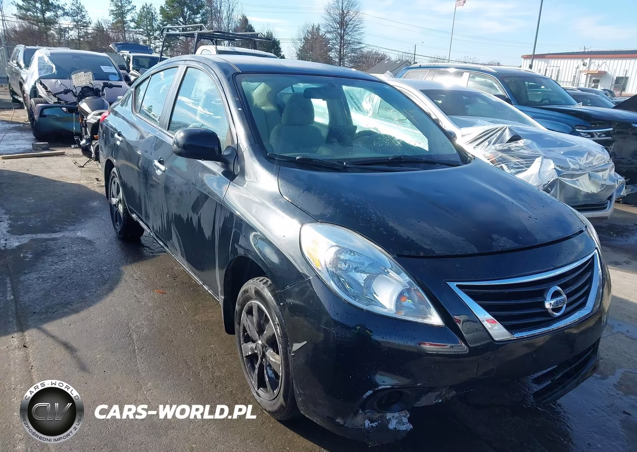 2013 Nissan Versa 1.6 Sl