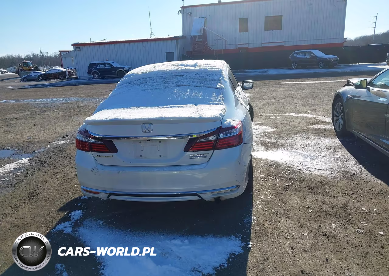 2017 Honda Accord Sport Se VIN:1HGCR2F19HA162988 - 16