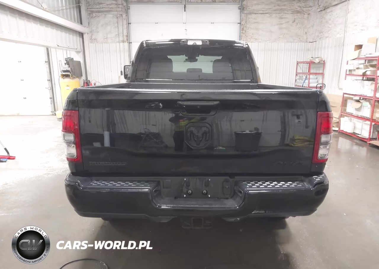 2024 Ram 3500 Big Horn 4X4 6'4 Box VIN:3C63R3DL9RG255920 - 15