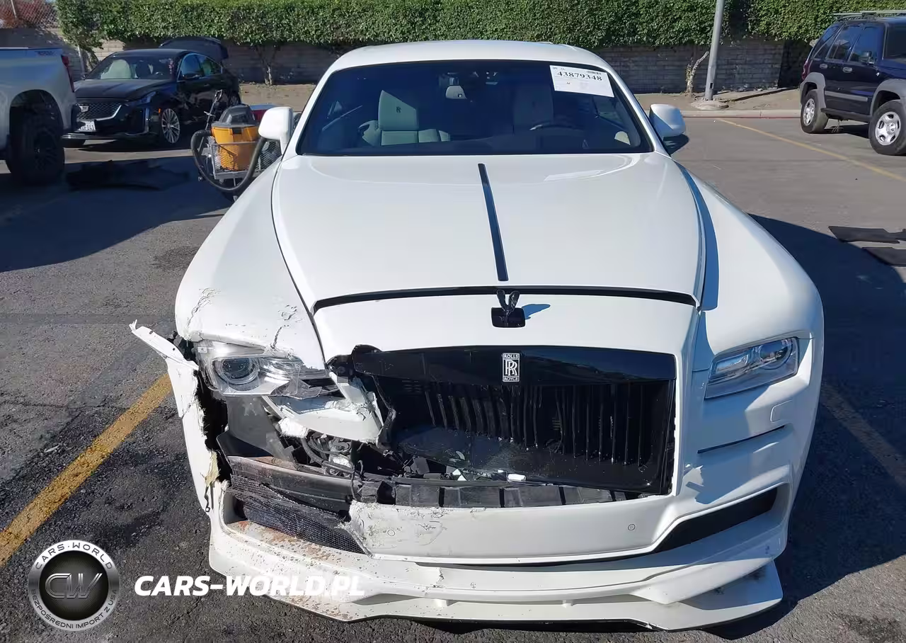 2016 Rolls-Royce Wraith VIN:SCA665C58GUX86038 - 11