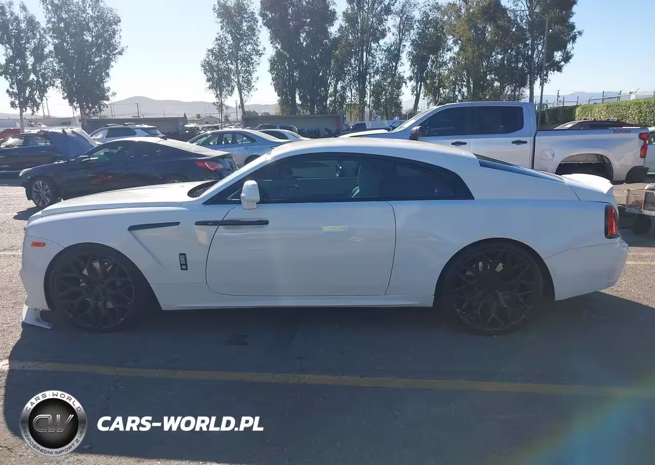2016 Rolls-Royce Wraith VIN:SCA665C58GUX86038 - 13