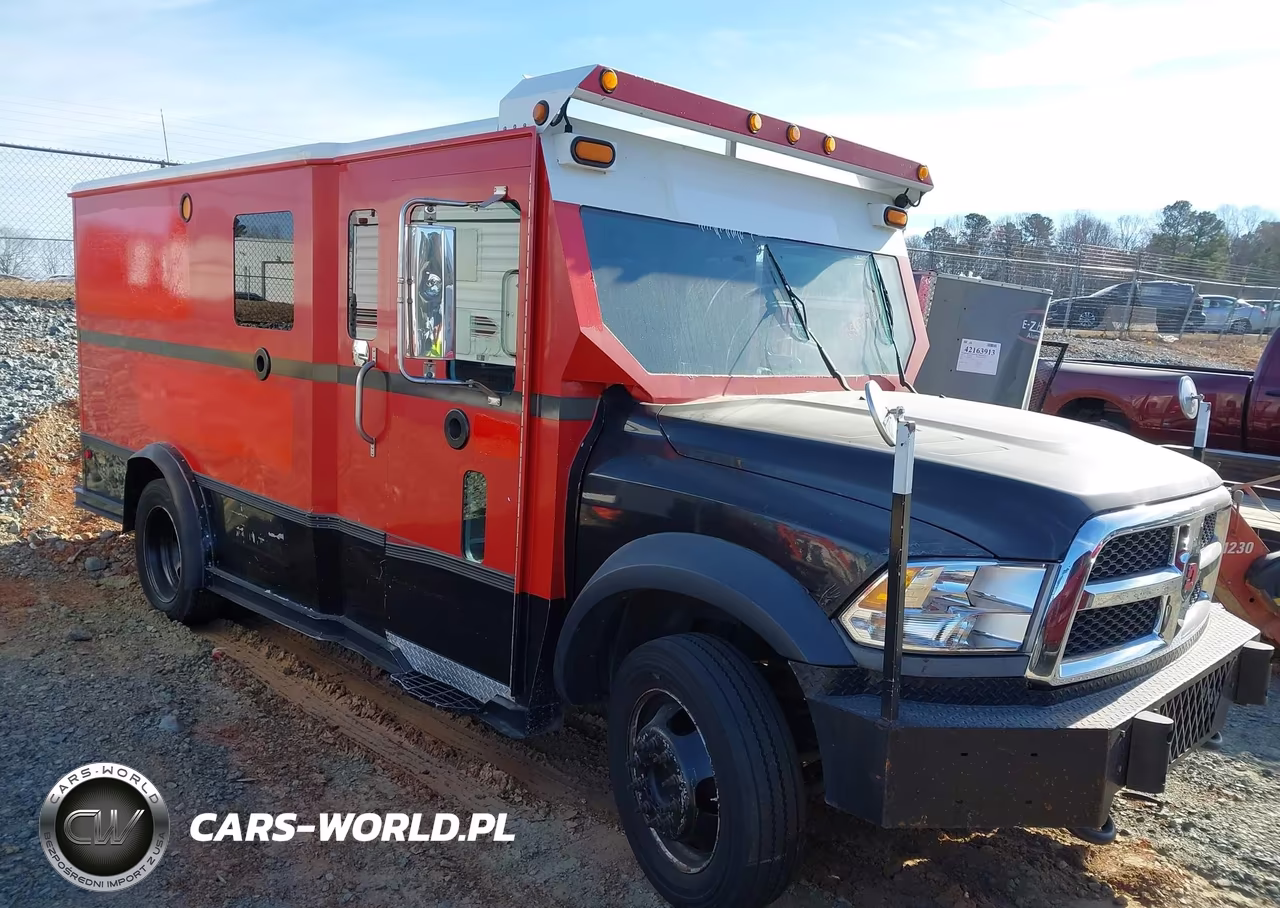 2014 Ram 5500 Chassis Tradesman-Slt