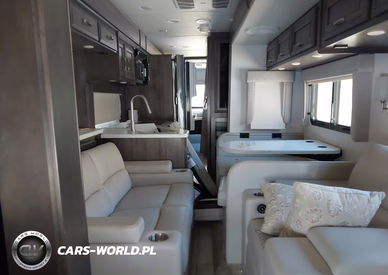 2025 Freightliner Chassis S-2 VIN:4UZADVFC8SCWD0977 - 8