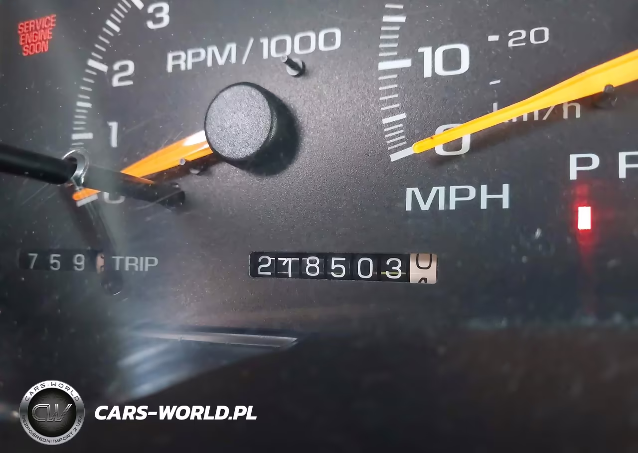1999 Chevrolet Tahoe Ls VIN:1GNEK13R8XJ325832 - 16