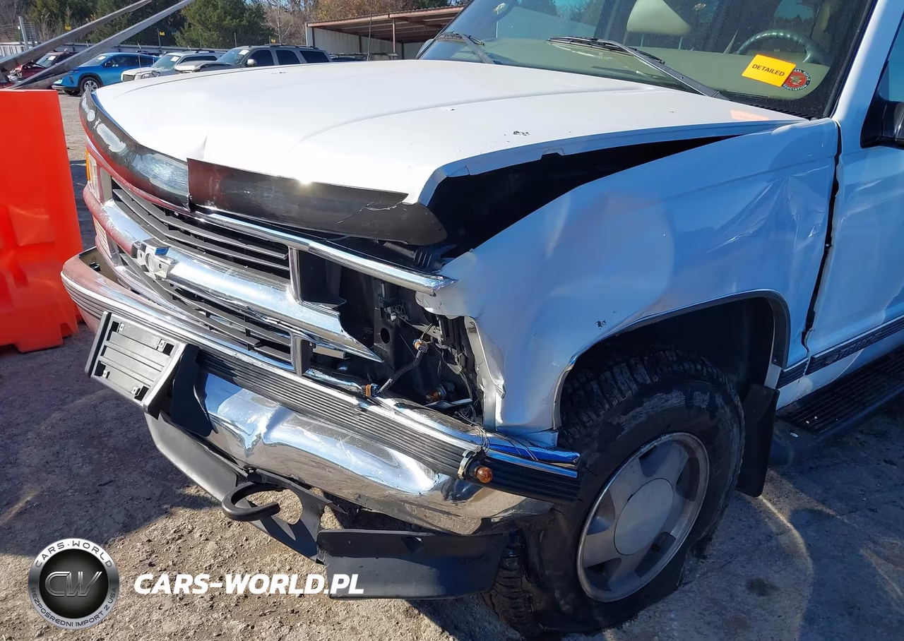 1999 Chevrolet Tahoe Ls VIN:1GNEK13R8XJ325832 - 18