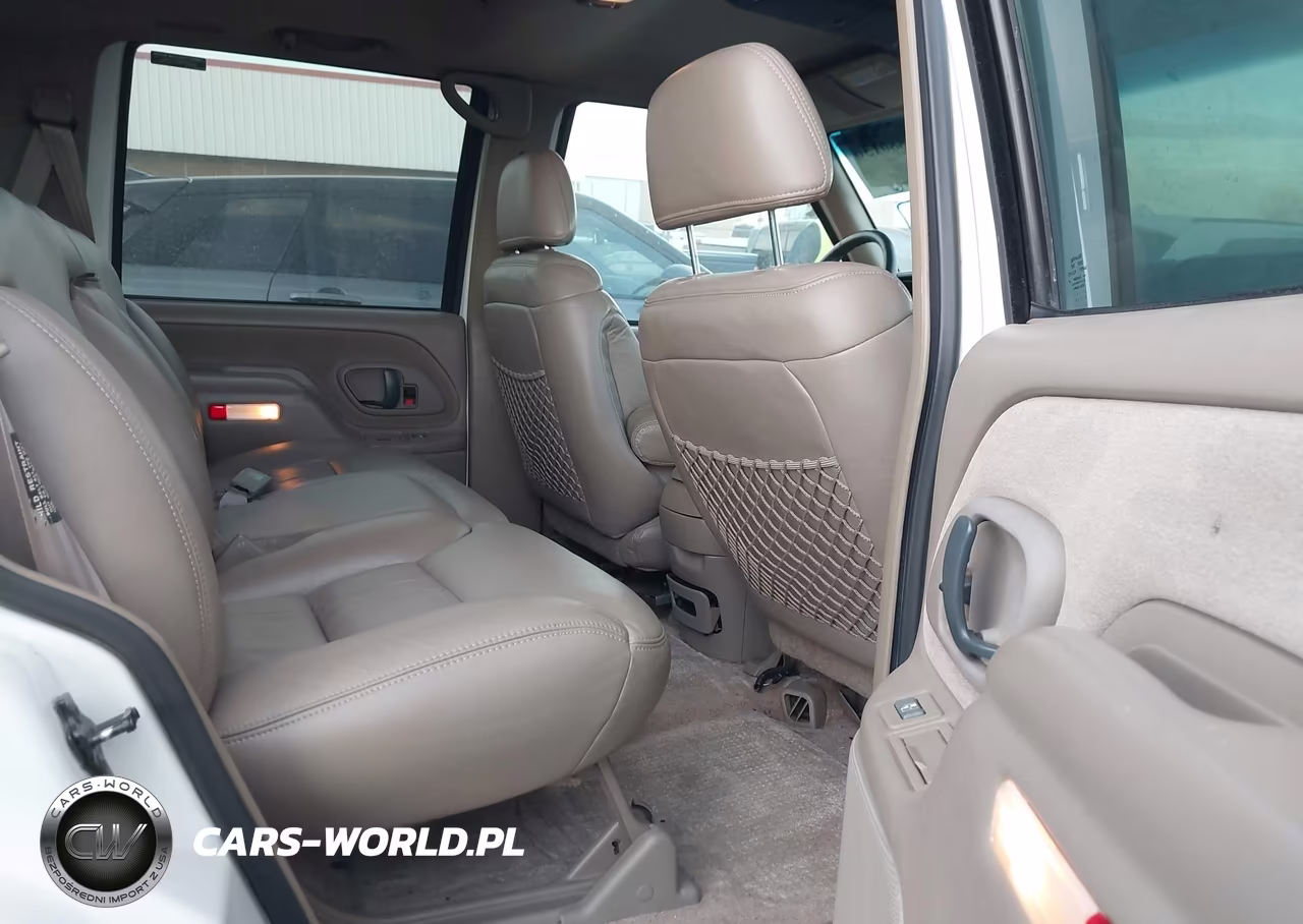 1999 Chevrolet Tahoe Ls VIN:1GNEK13R8XJ325832 - 8