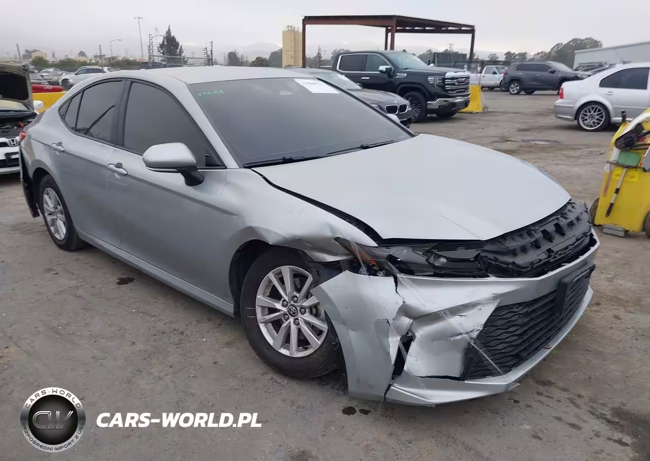 2025 Toyota Camry Le
