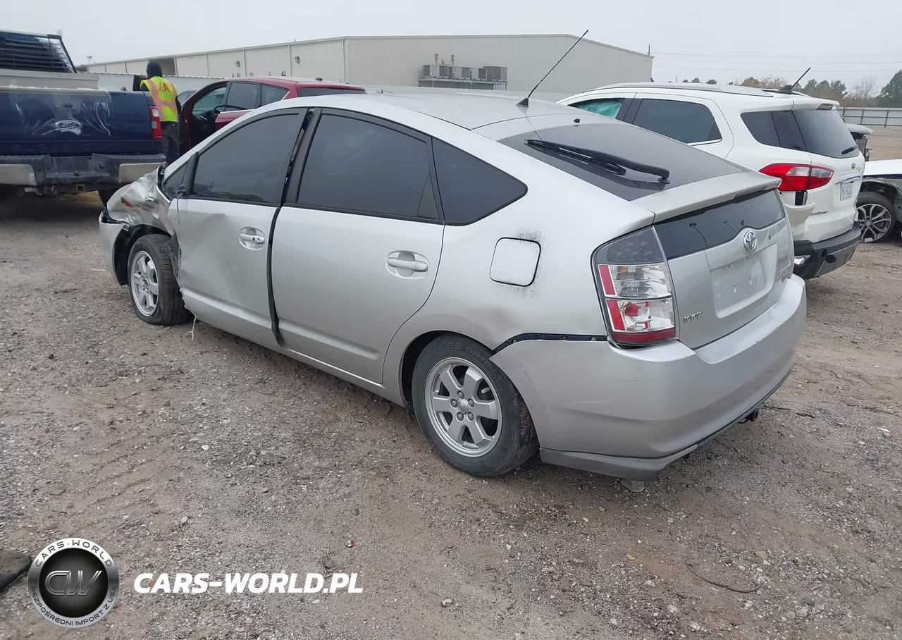 2004 Toyota Prius VIN:JTDKB20U340007645 - 3