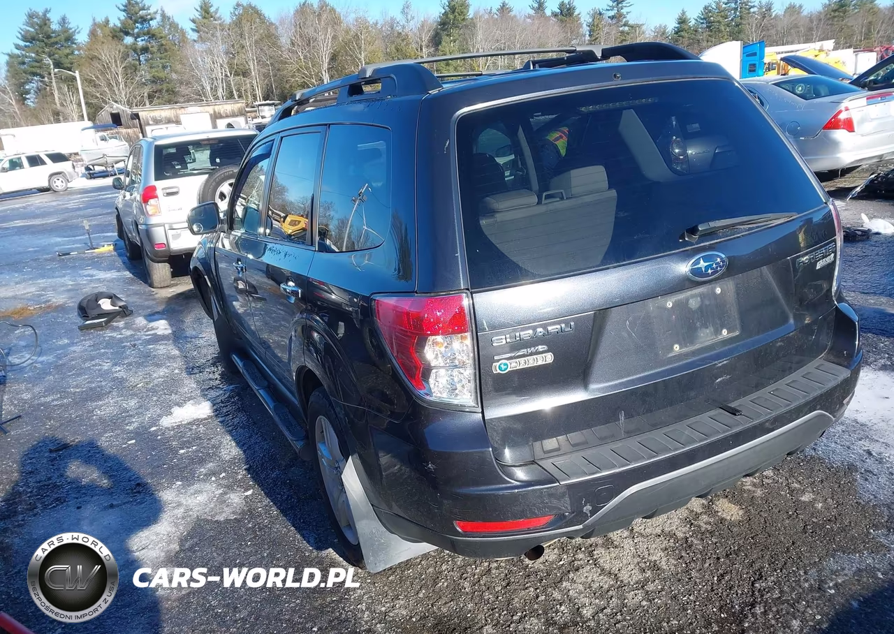 2010 Subaru Forester 2.5X Premium VIN:JF2SH6CC1AH905653 - 3