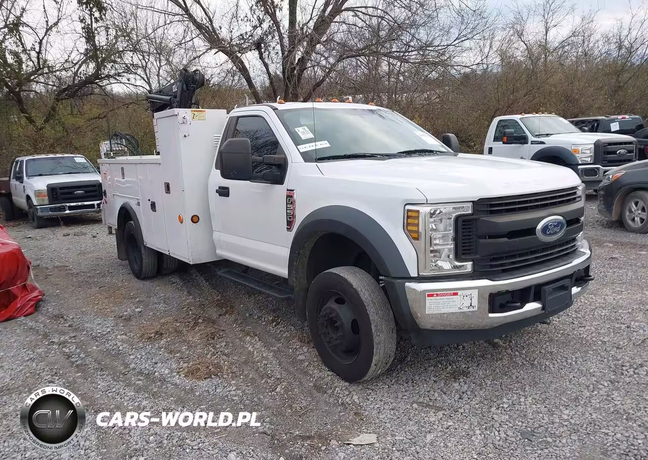 2019 Ford F-550 Chassis Xl