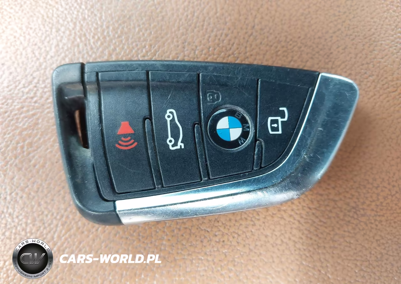 2021 BMW 330I xDrive VIN:3MW5R7J06M8B90737 - 11