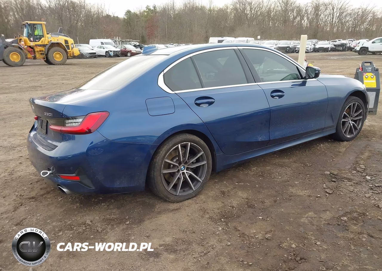 2021 BMW 330I xDrive VIN:3MW5R7J06M8B90737 - 4