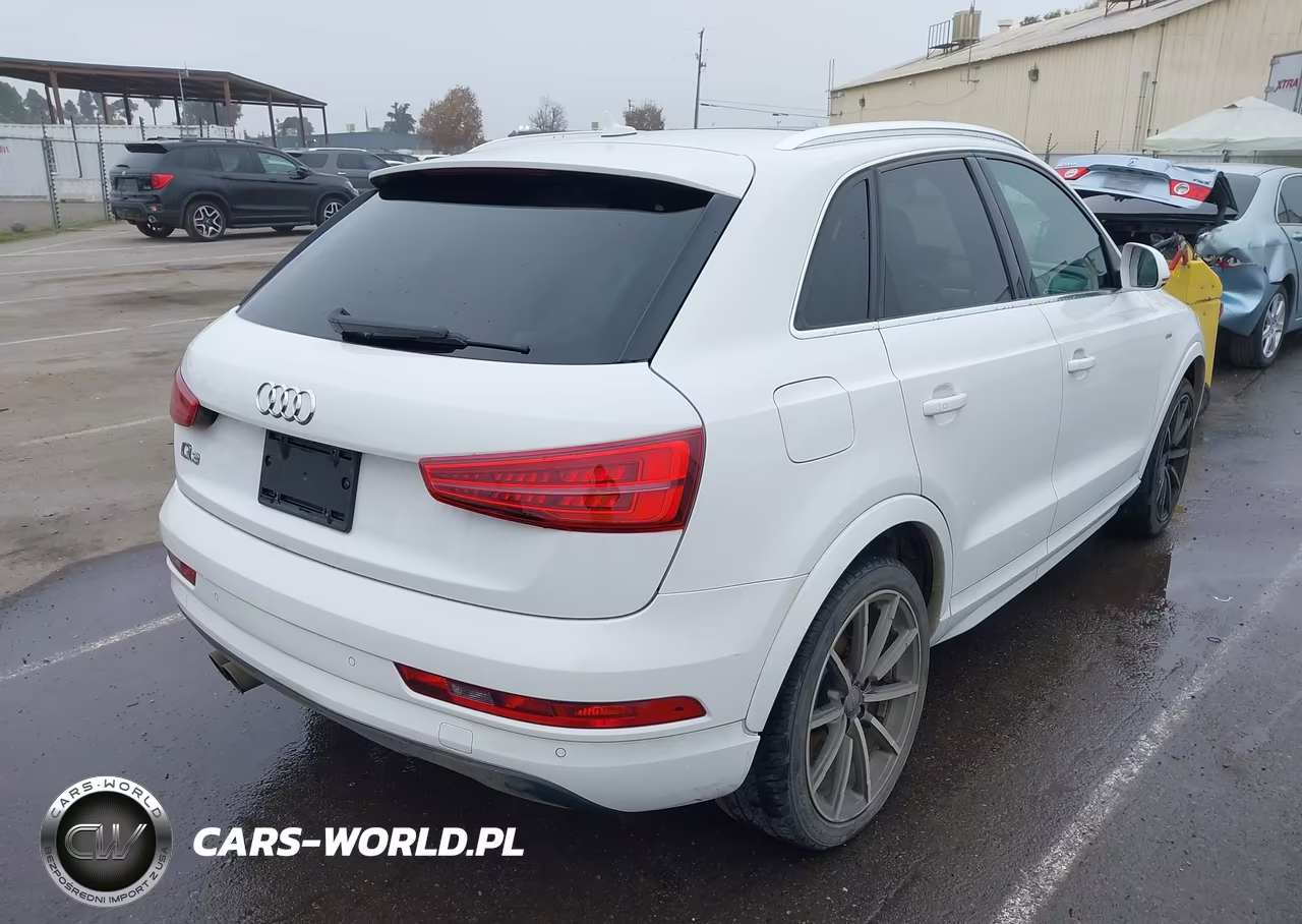2018 Audi Q3 2.0T Premium-2.0T Sport Premium VIN:WA1HCCFS1JR003758 - 4