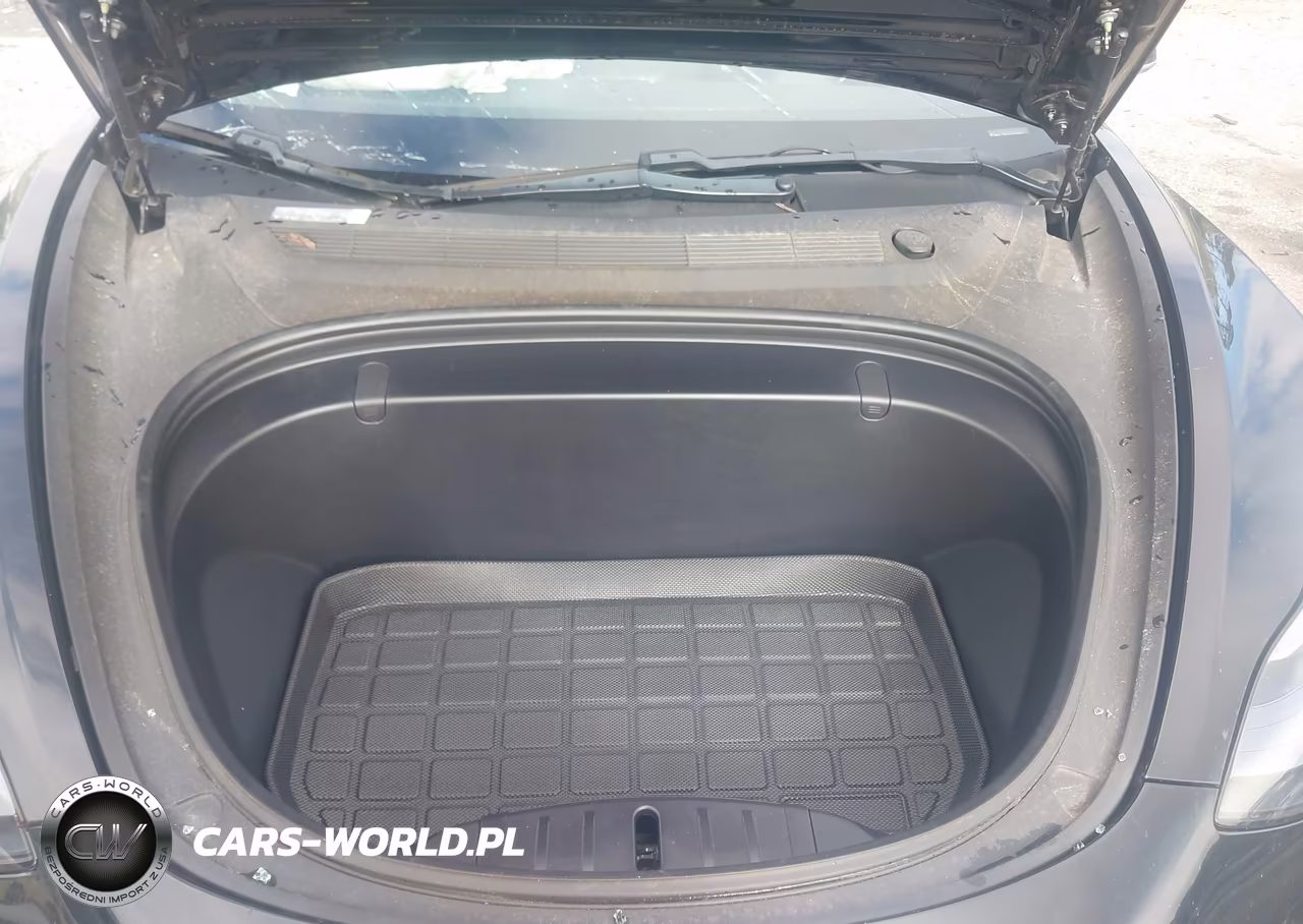 2018 Tesla Model 3 Long Range-Mid Range VIN:5YJ3E1EA5JF039319 - 10