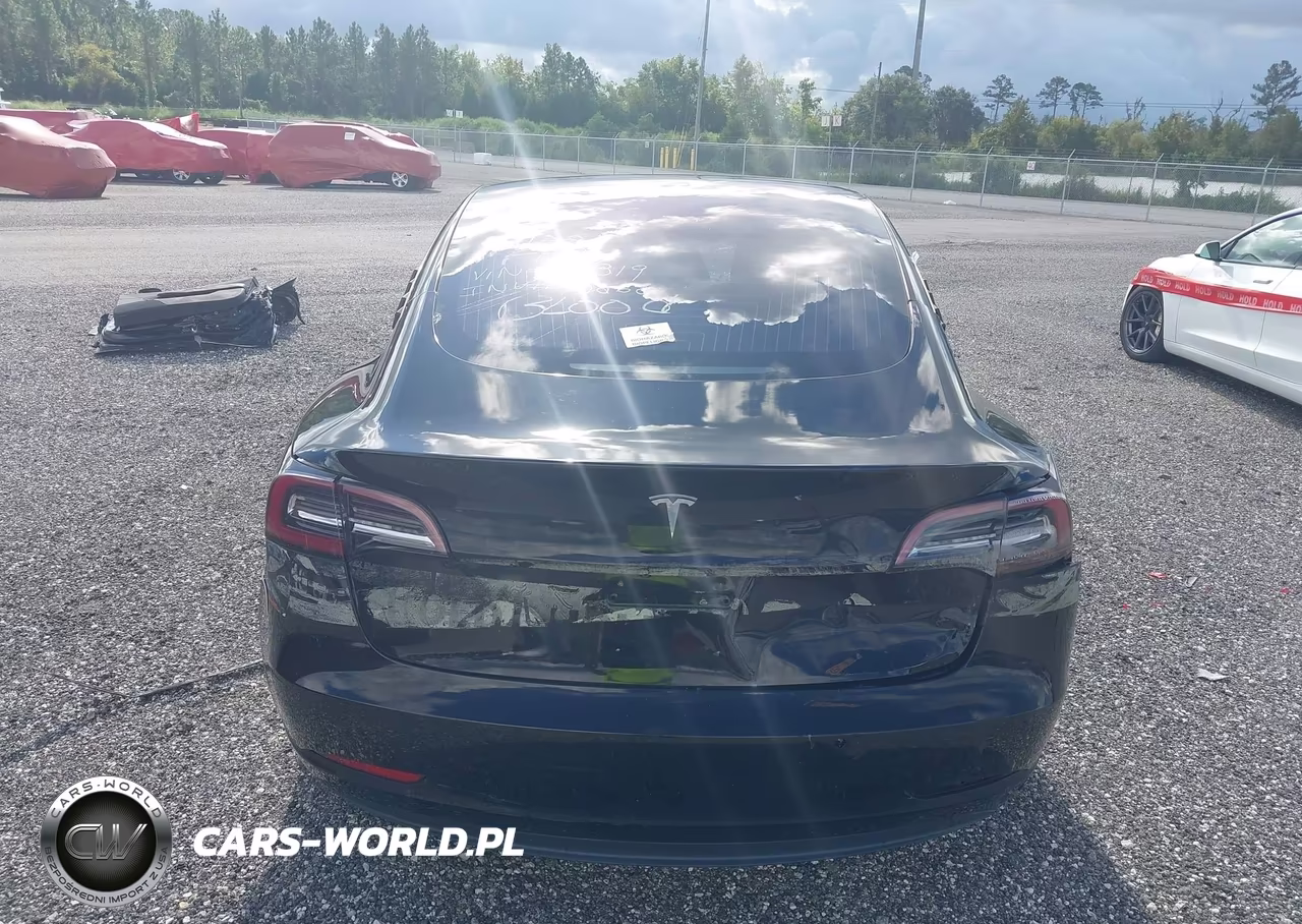 2018 Tesla Model 3 Long Range-Mid Range VIN:5YJ3E1EA5JF039319 - 15