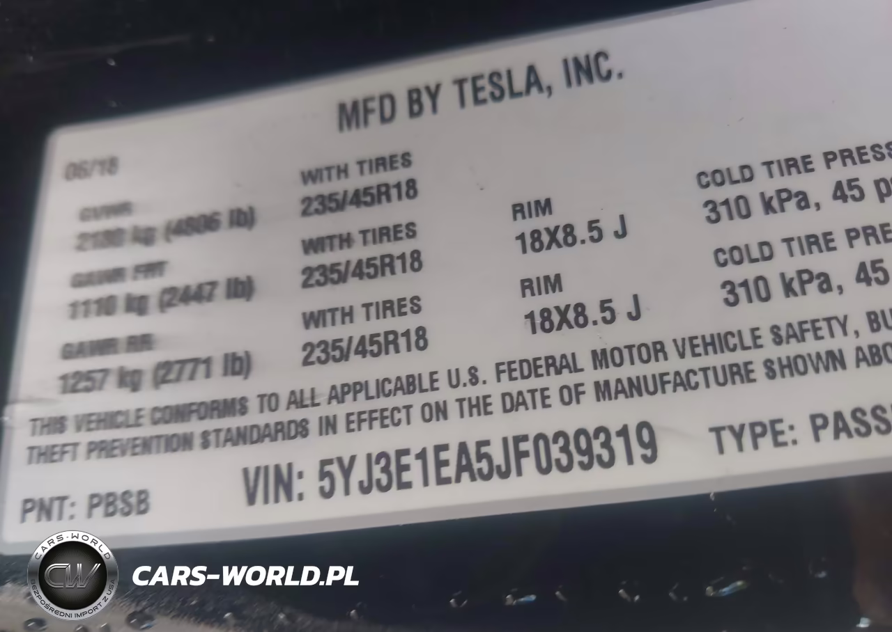 2018 Tesla Model 3 Long Range-Mid Range VIN:5YJ3E1EA5JF039319 - 9
