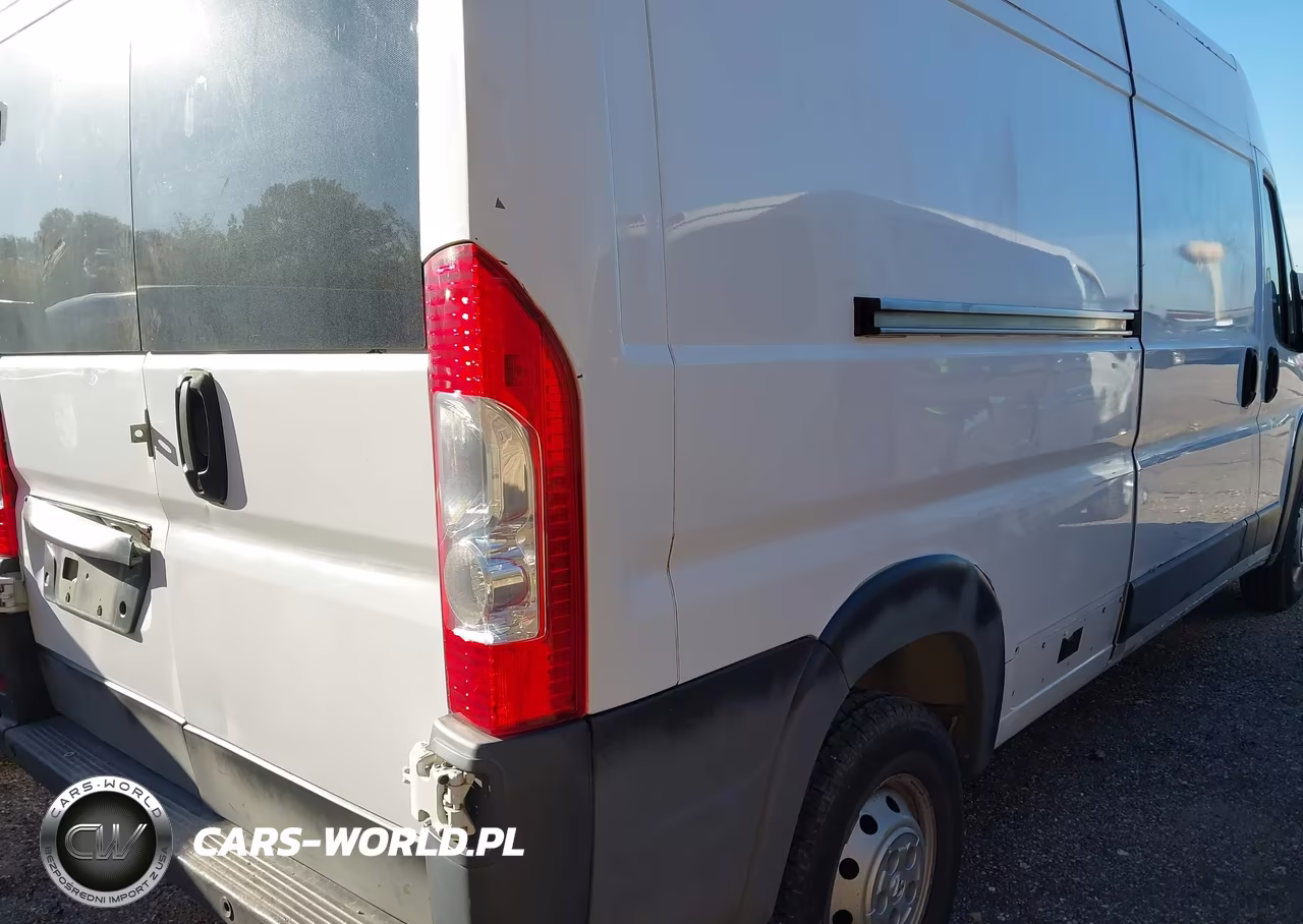 2018 Ram Promaster 2500 High Roof 159 Wb VIN:3C6TRVDG1JE114497 - 4