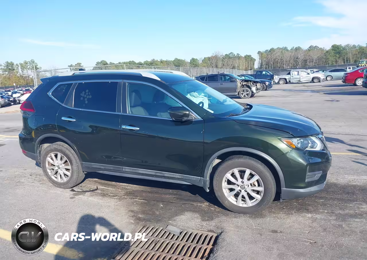 2018 Nissan Rogue Sv