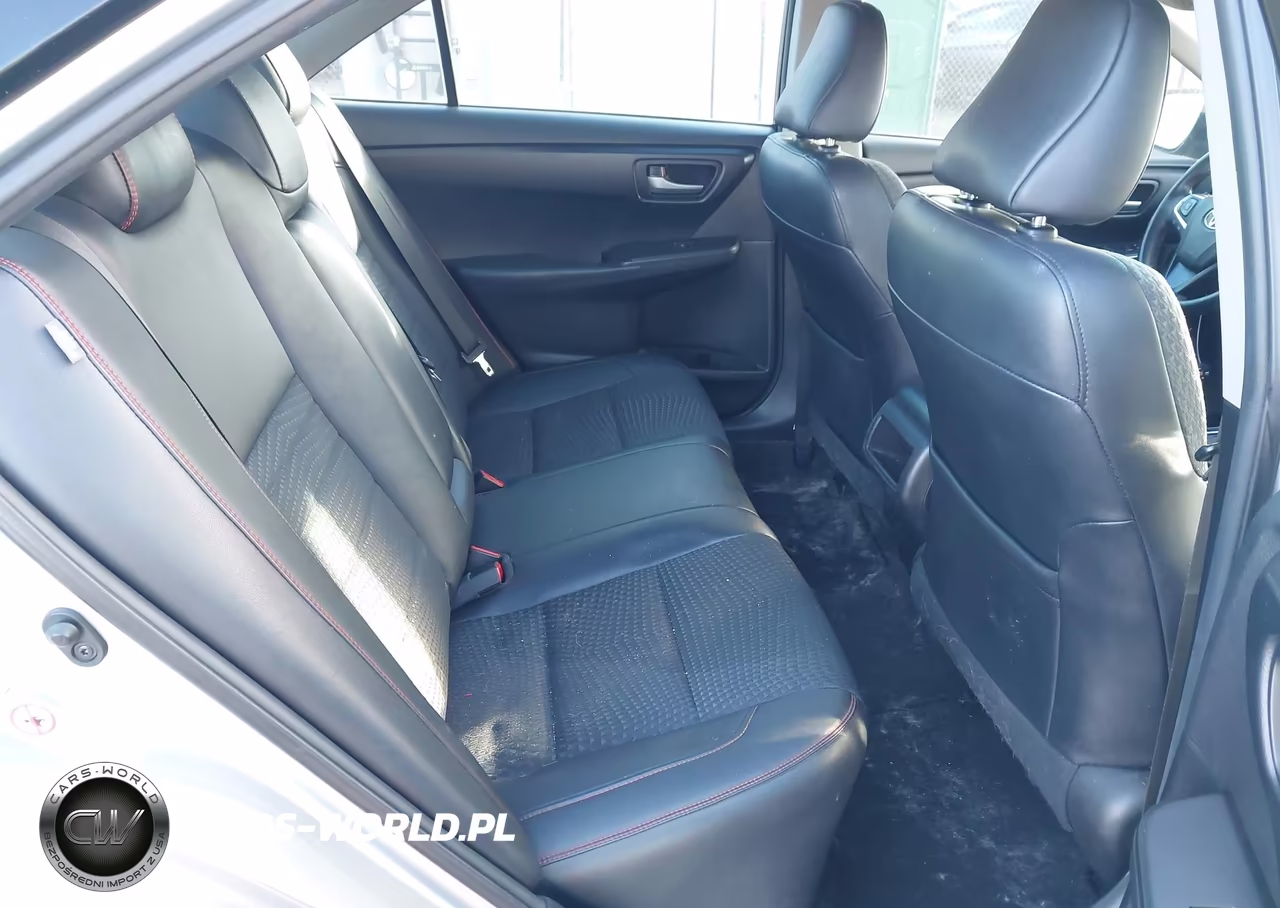 2015 Toyota Camry Se VIN:4T1BF1FK0FU918057 - 8
