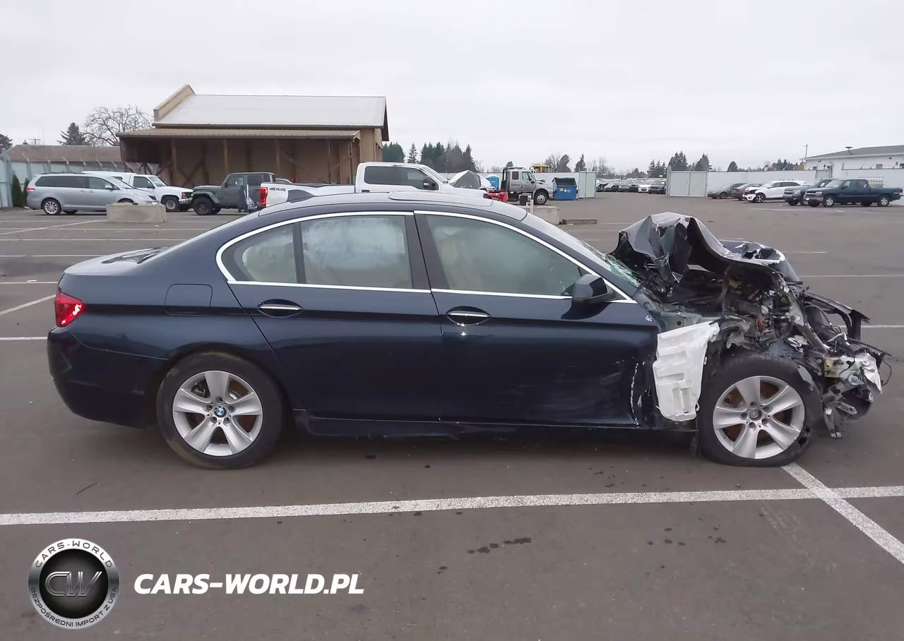 2012 BMW 528I xDrive VIN:WBAXH5C51CDW02475 - 14