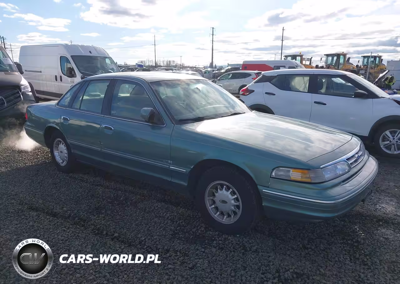 1997 Ford Crown Victoria Lx