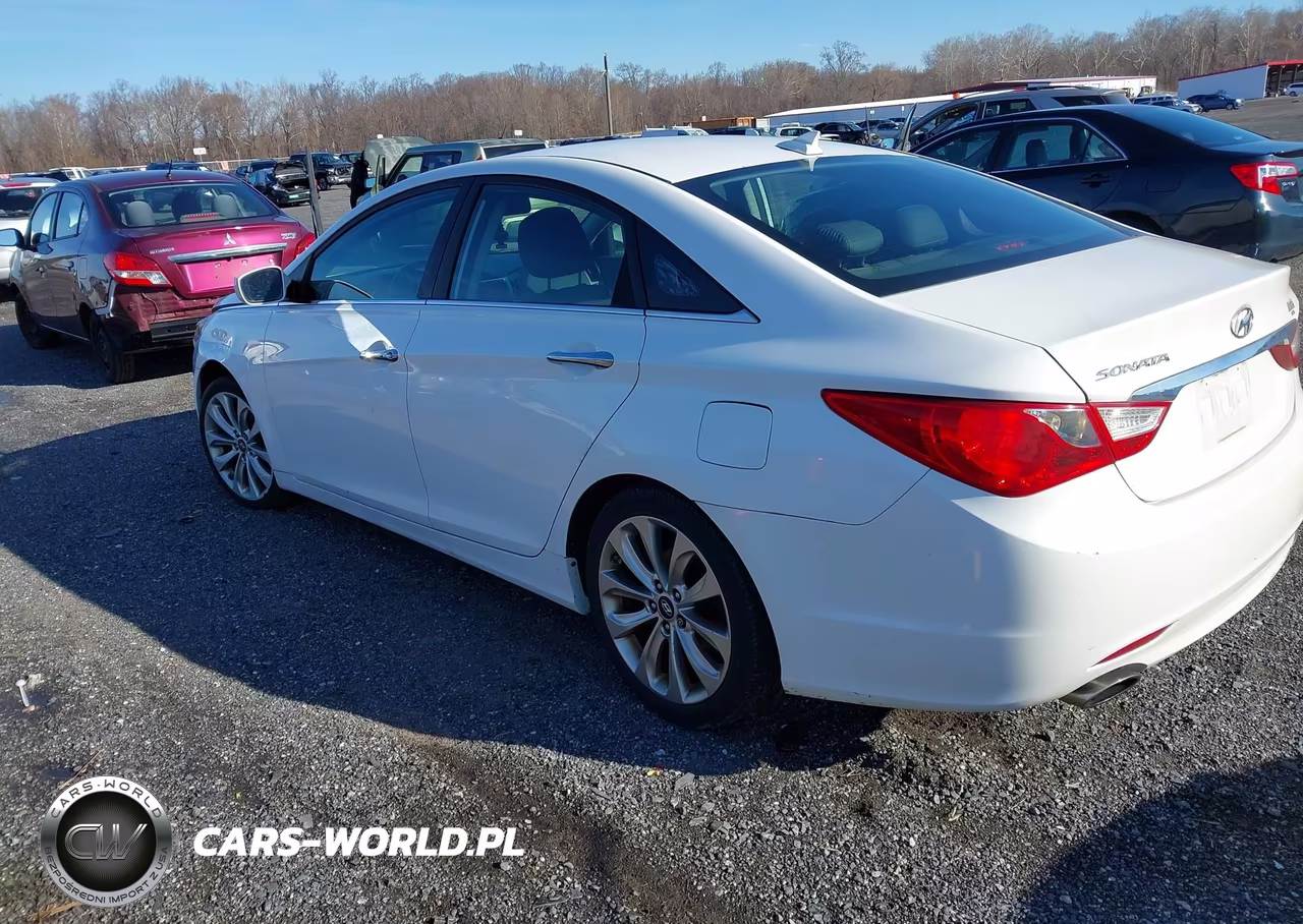 2013 Hyundai Sonata Se VIN:5NPEC4AC7DH720434 - 3