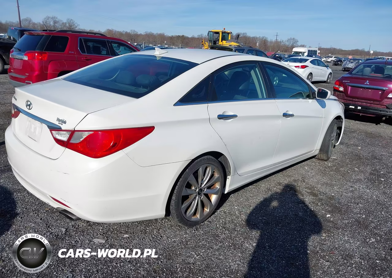 2013 Hyundai Sonata Se VIN:5NPEC4AC7DH720434 - 4