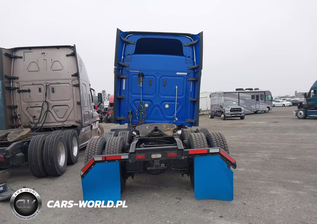 2020 Freightliner Cascadia 125 VIN:3AKJGLDR0LSLP1153 - 16