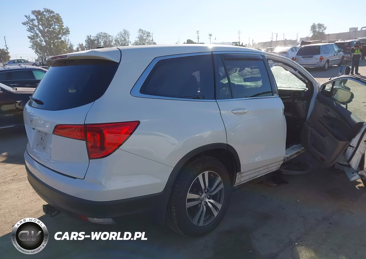 2018 Honda Pilot Ex-L VIN:5FNYF5H55JB009858 - 4