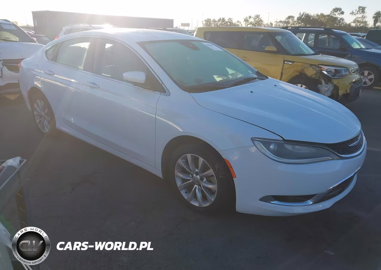 2015 Chrysler 200 C VIN:1C3CCCCG3FN585946 - 1
