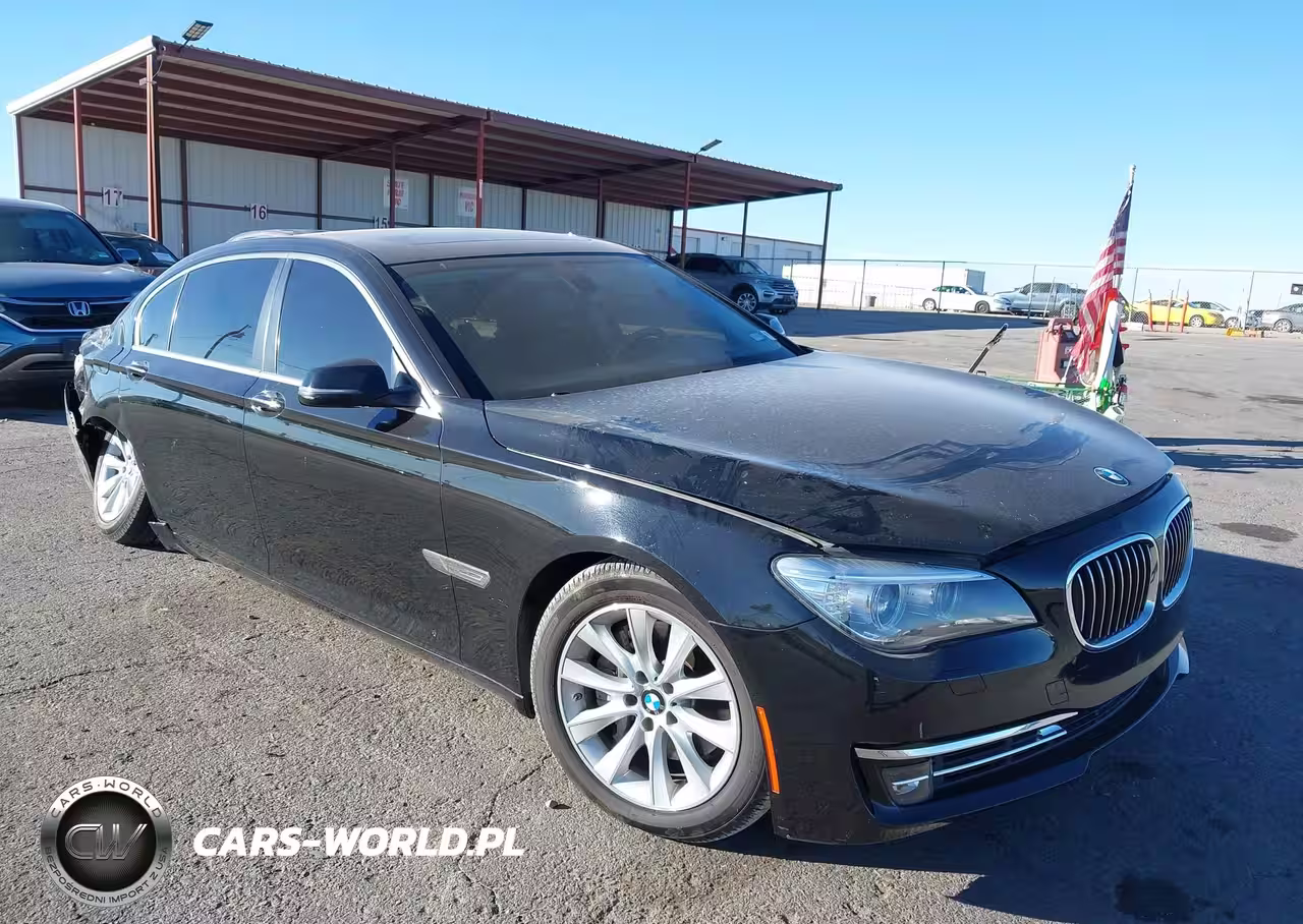 2014 BMW 740Li