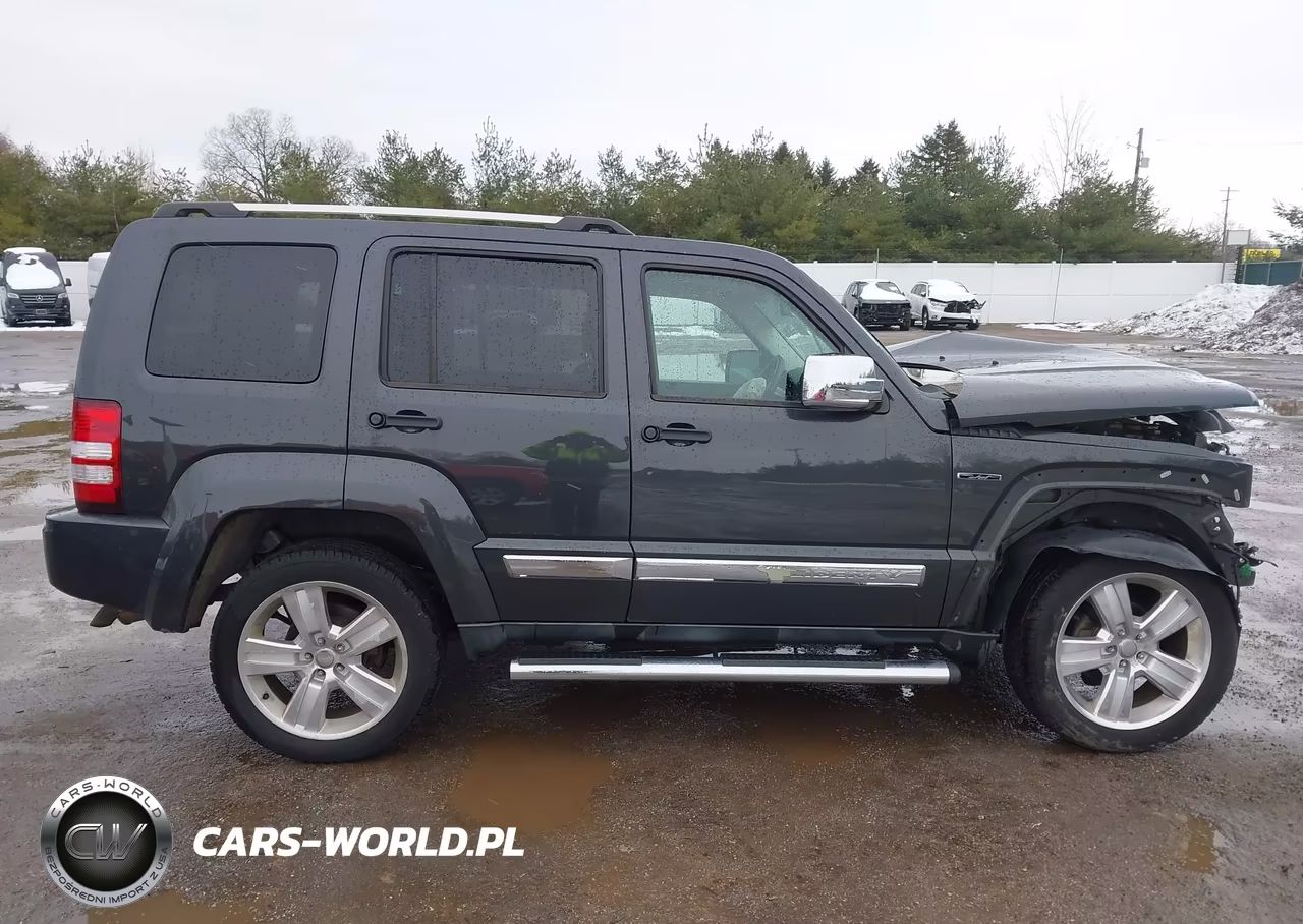 2011 Jeep Liberty Sport VIN:1J4PN2GK1BW588200 - 14