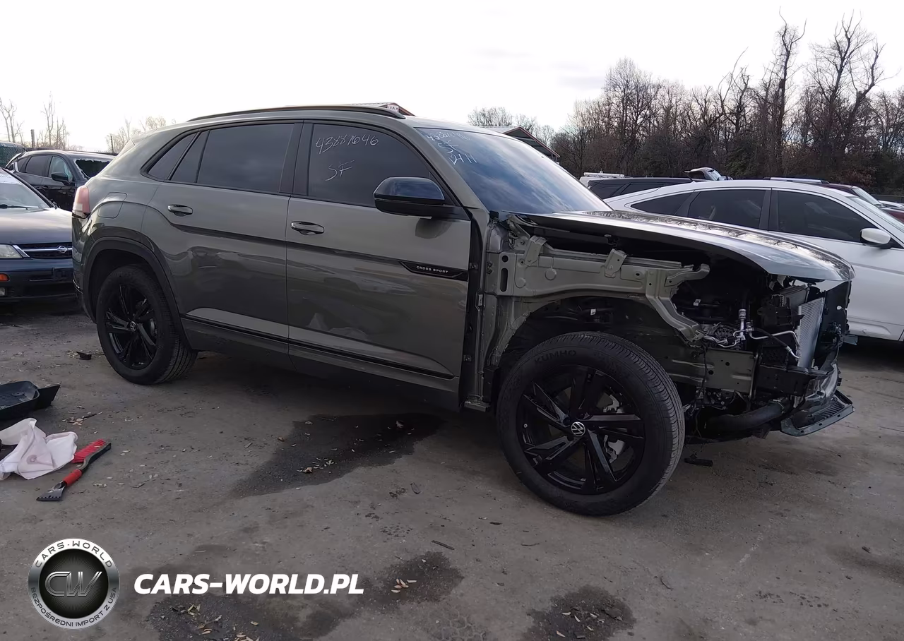 2025 Volkswagen Atlas Cross Sport 2.0T Sel R-Line Black