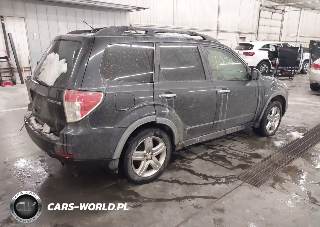 2010 Subaru Forester 2.5X Limited VIN:JF2SH6DC7AH736740 - 4