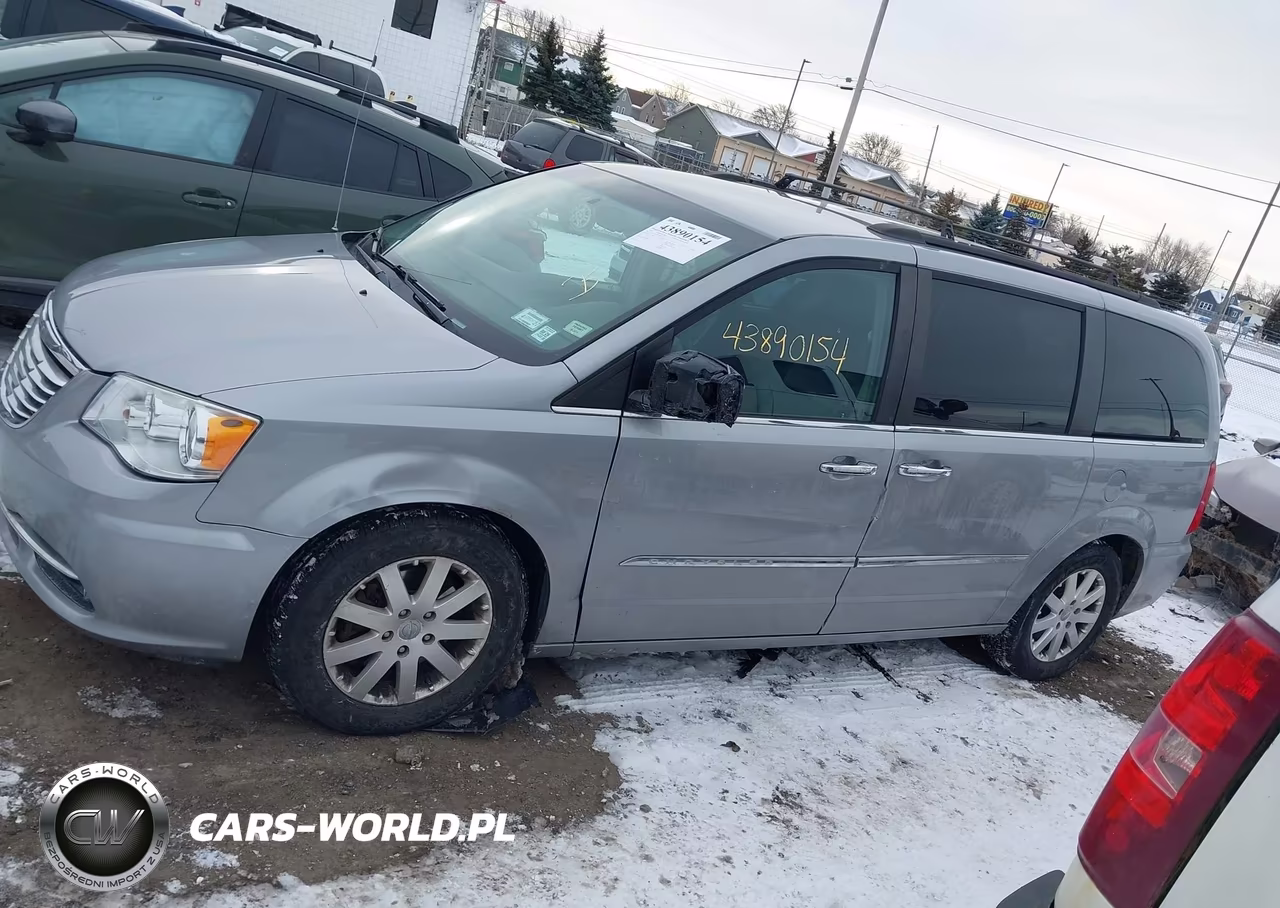 2016 Chrysler Town & Country Touring VIN:2C4RC1BG7GR306434 - 14