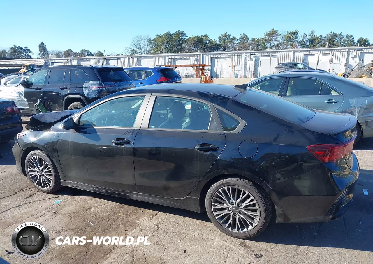 2024 Kia Forte Gt-Line VIN:3KPF54AD4RE707496 - 14