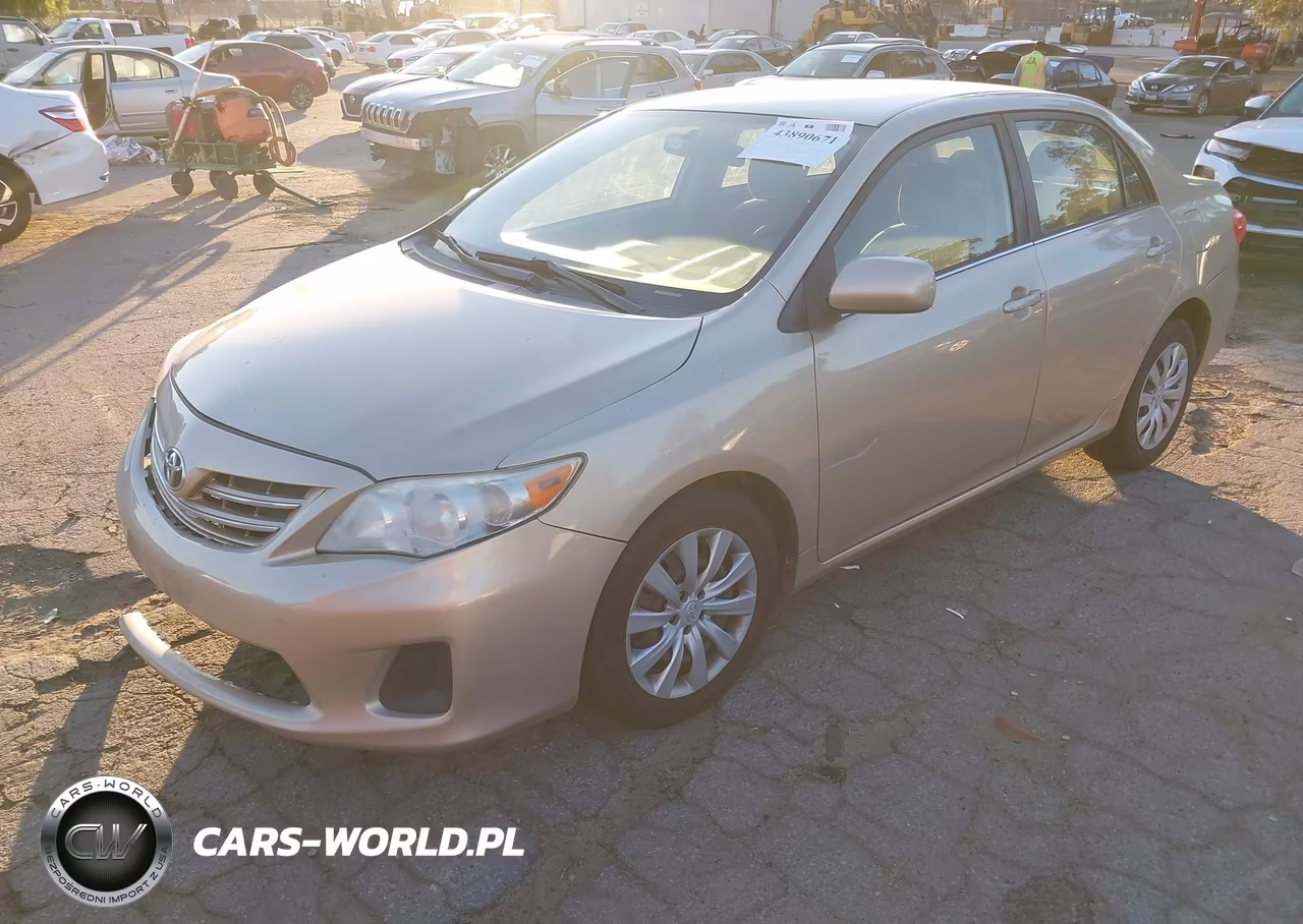 2013 Toyota Corolla Le VIN:JTDBU4EE3DJ118410 - 2