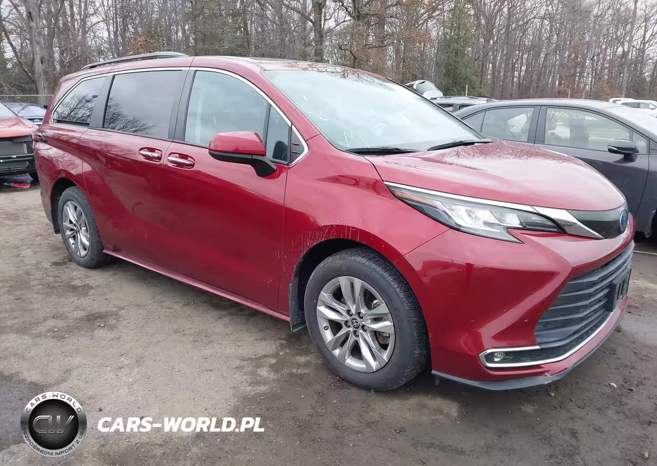 2022 Toyota Sienna Xle