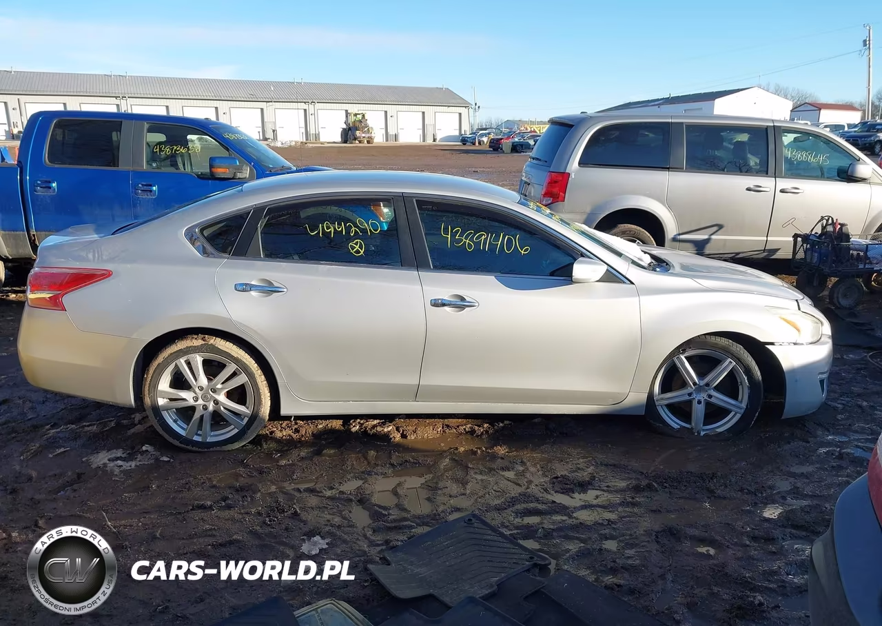2013 Nissan Altima 3.5 S VIN:1N4BL3AP9DN494290 - 13