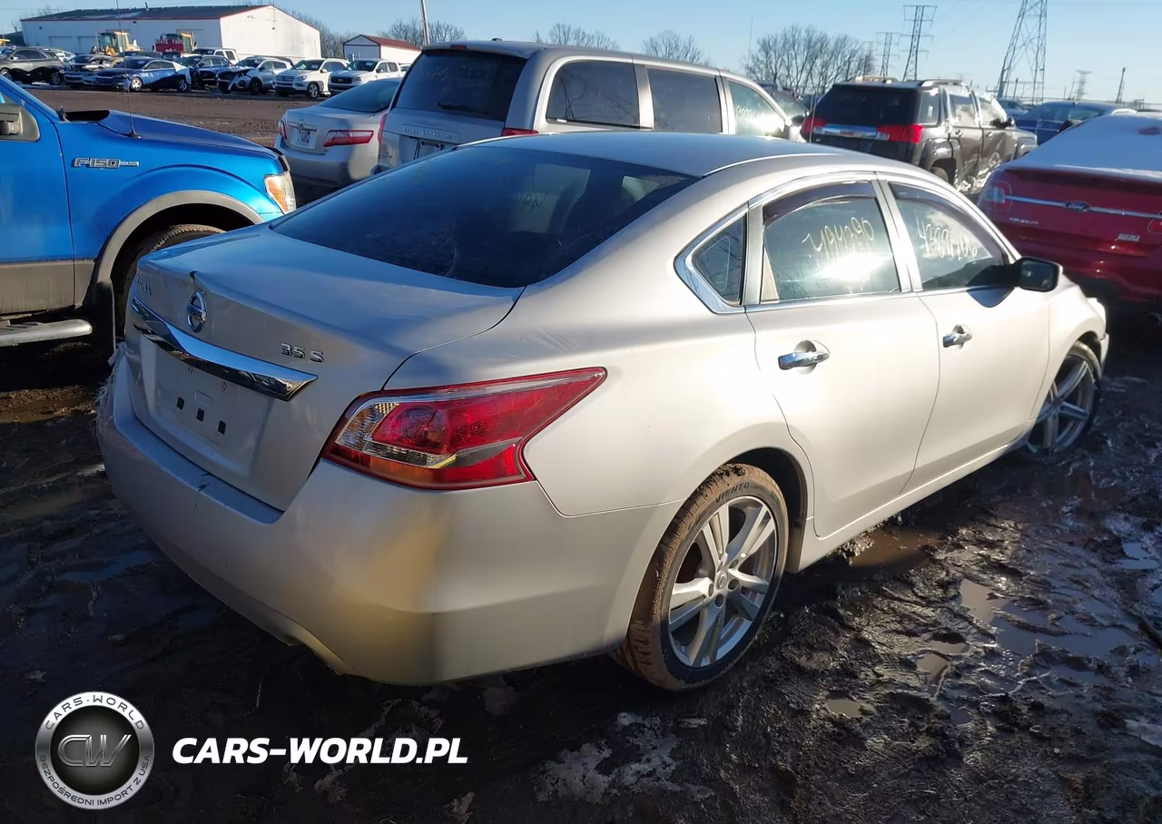 2013 Nissan Altima 3.5 S VIN:1N4BL3AP9DN494290 - 4