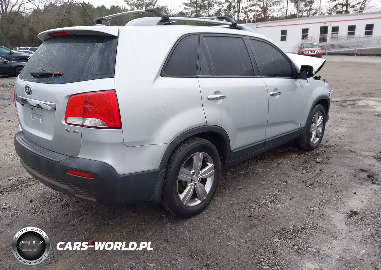 2012 Kia Sorento Ex V6 VIN:5XYKUDA27CG288148 - 4